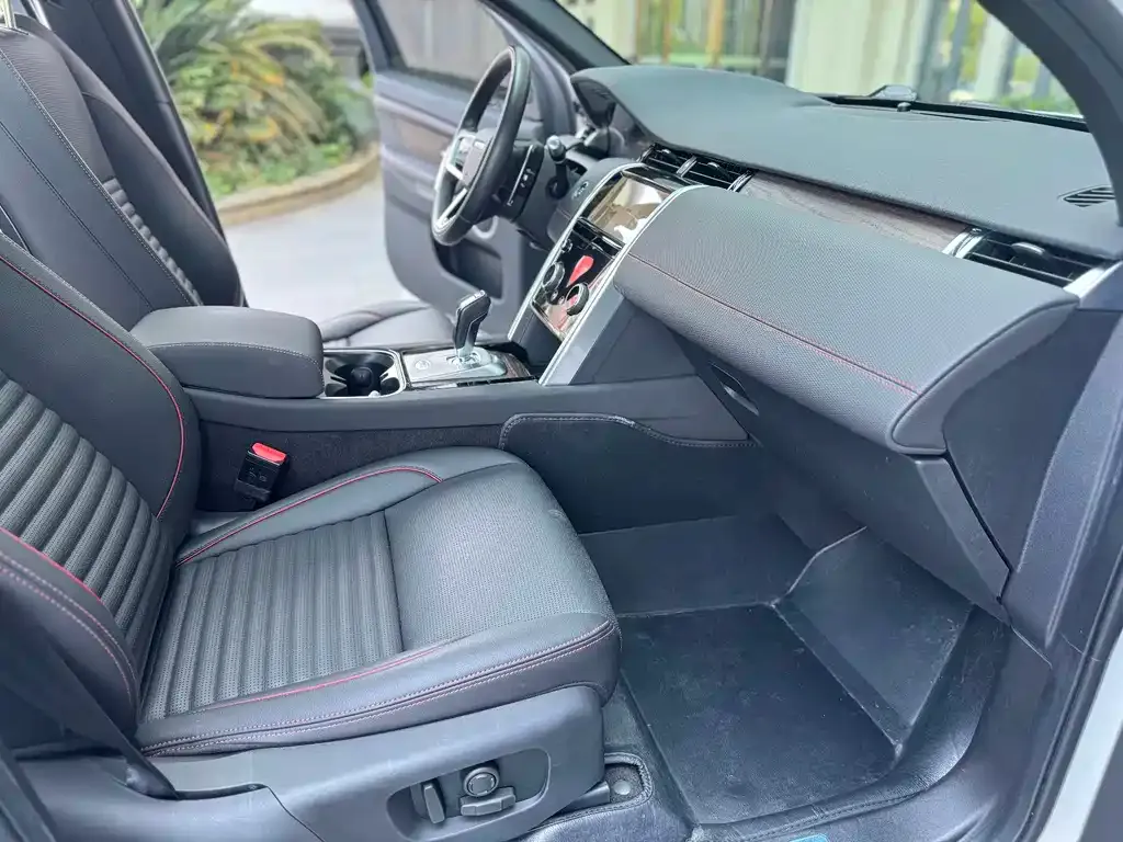 Land Rover Discovery Sport — фото 10