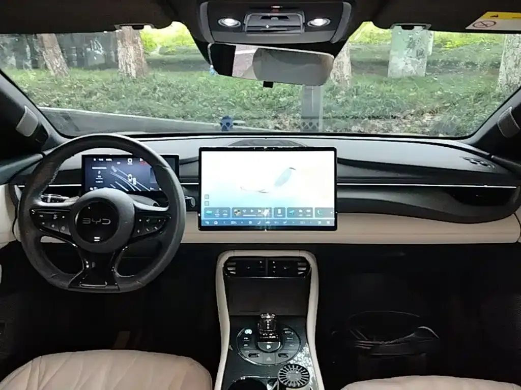 BYD Seal 06GT — фото 7