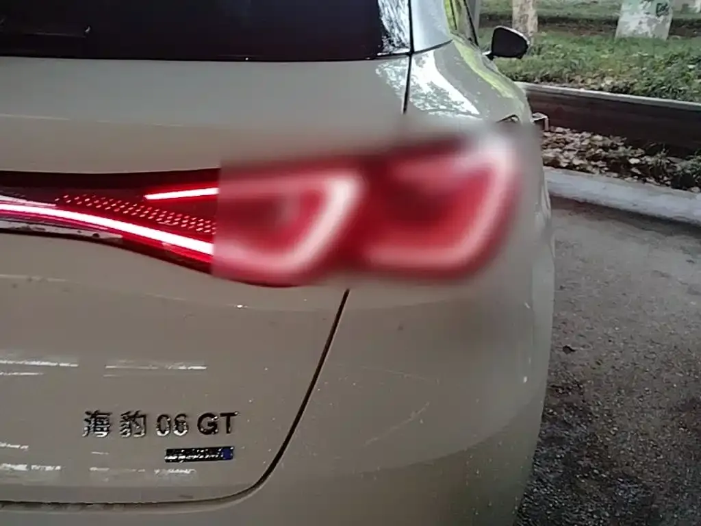 BYD Seal 06GT — фото 4