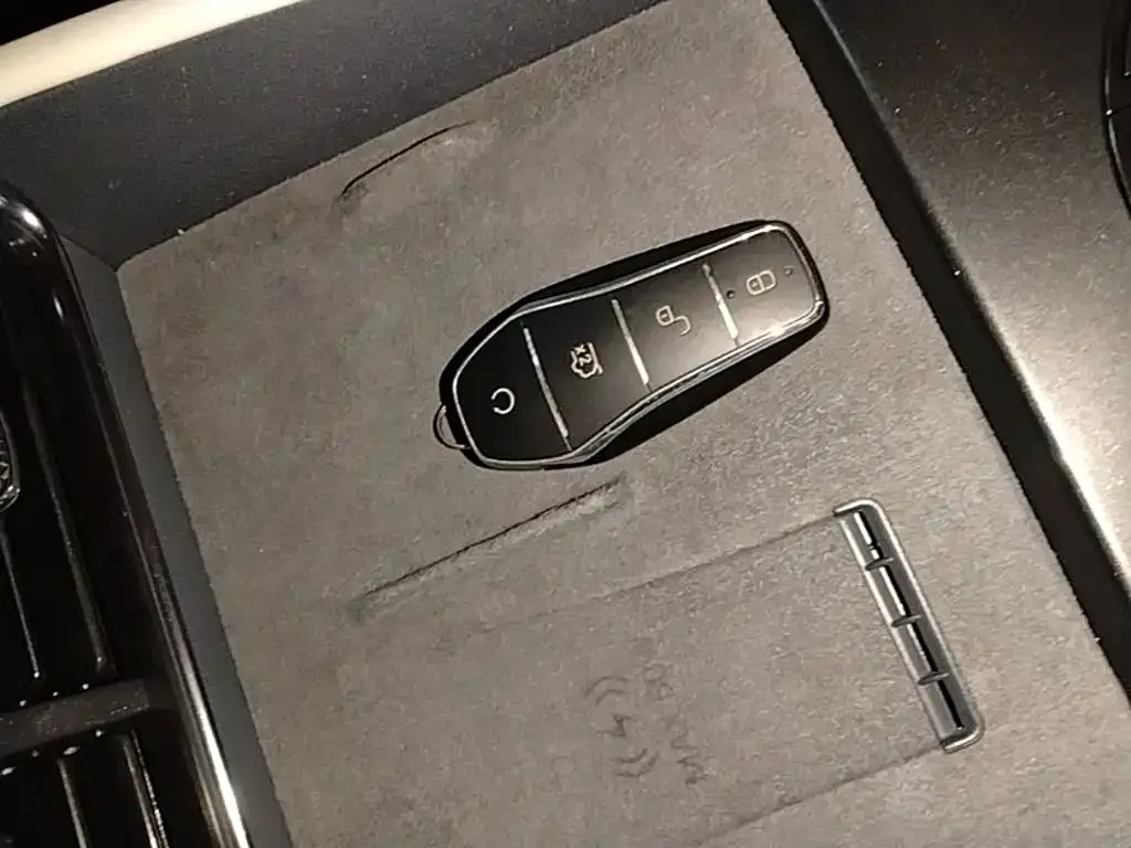 BYD Seal 06GT — фото 6
