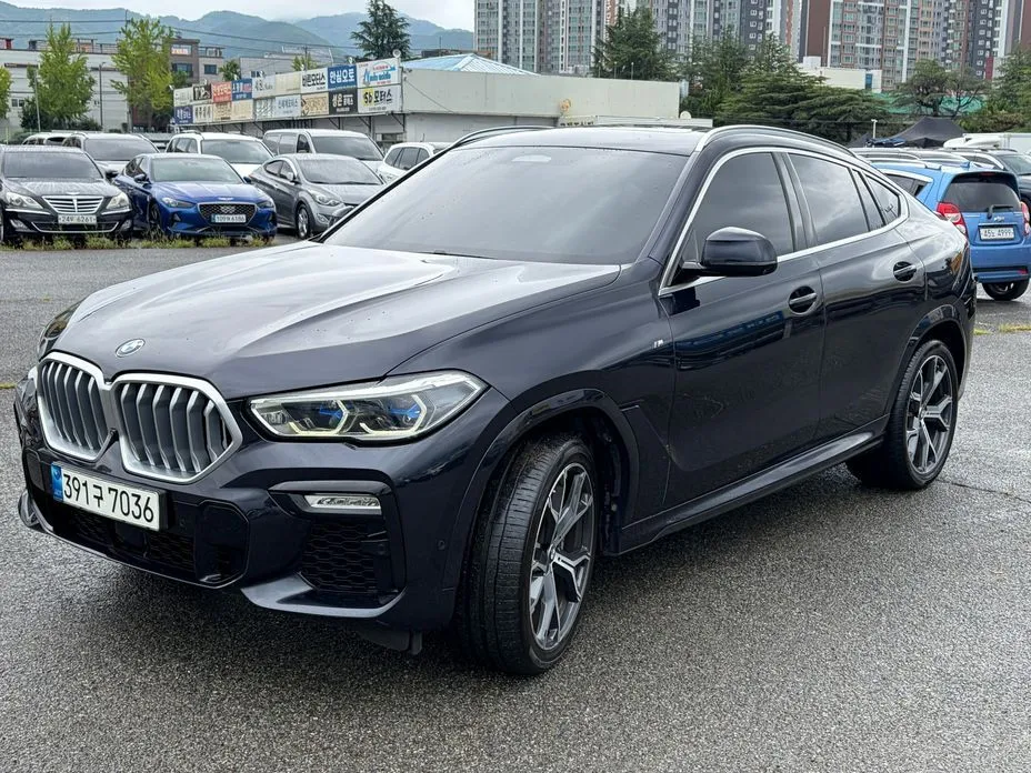 BMW X6 — фото 1