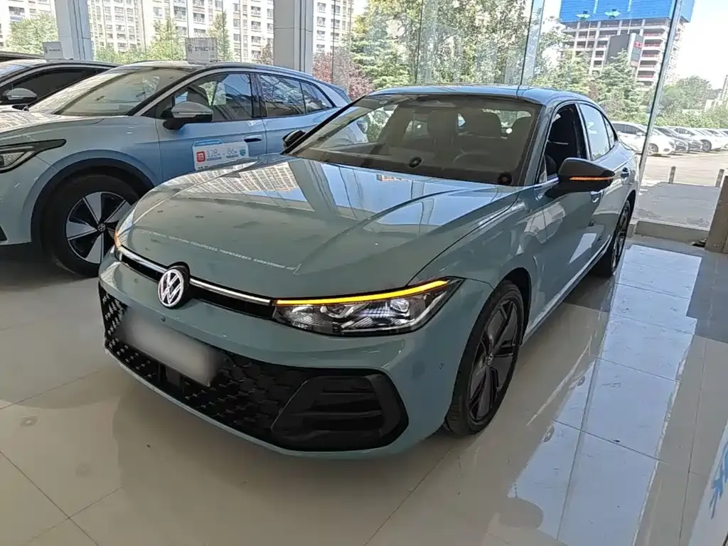 Volkswagen Passat — фото 9