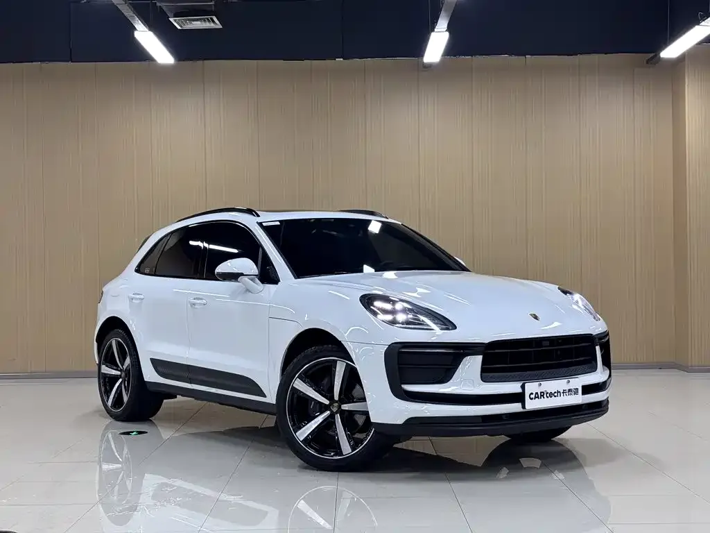 Porsche Macan — фото 9