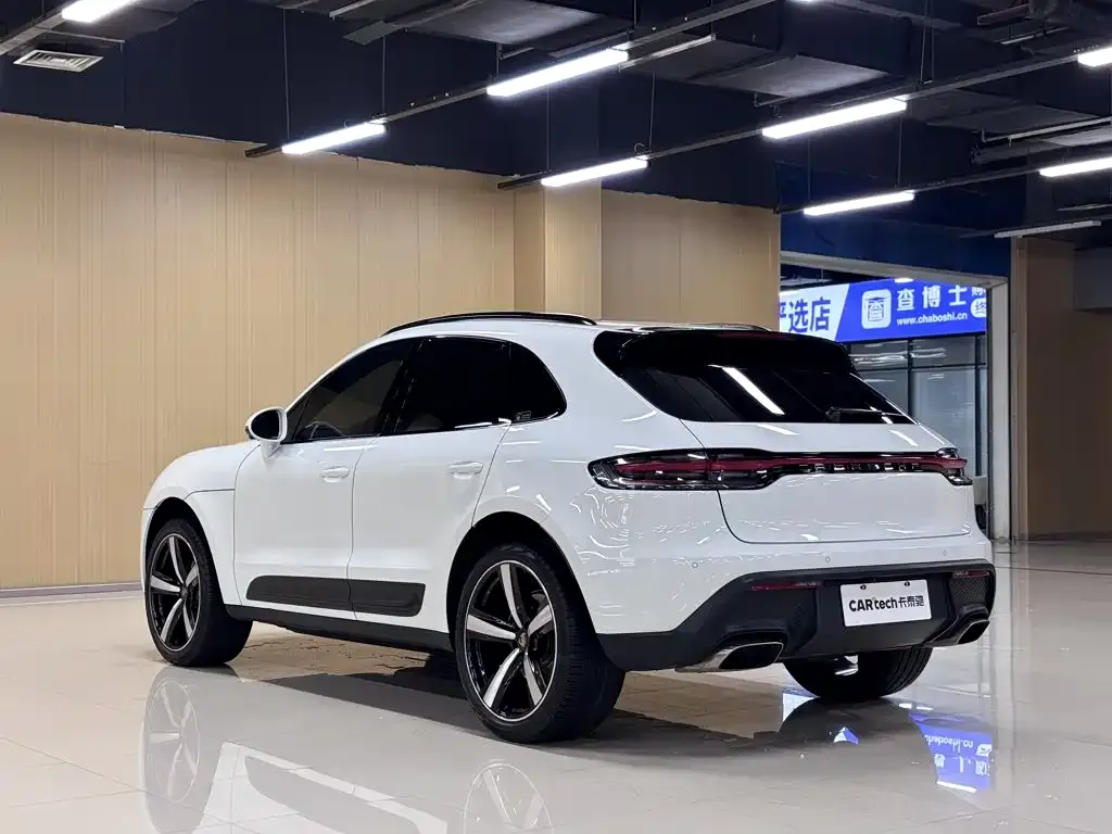 Porsche Macan — фото 6