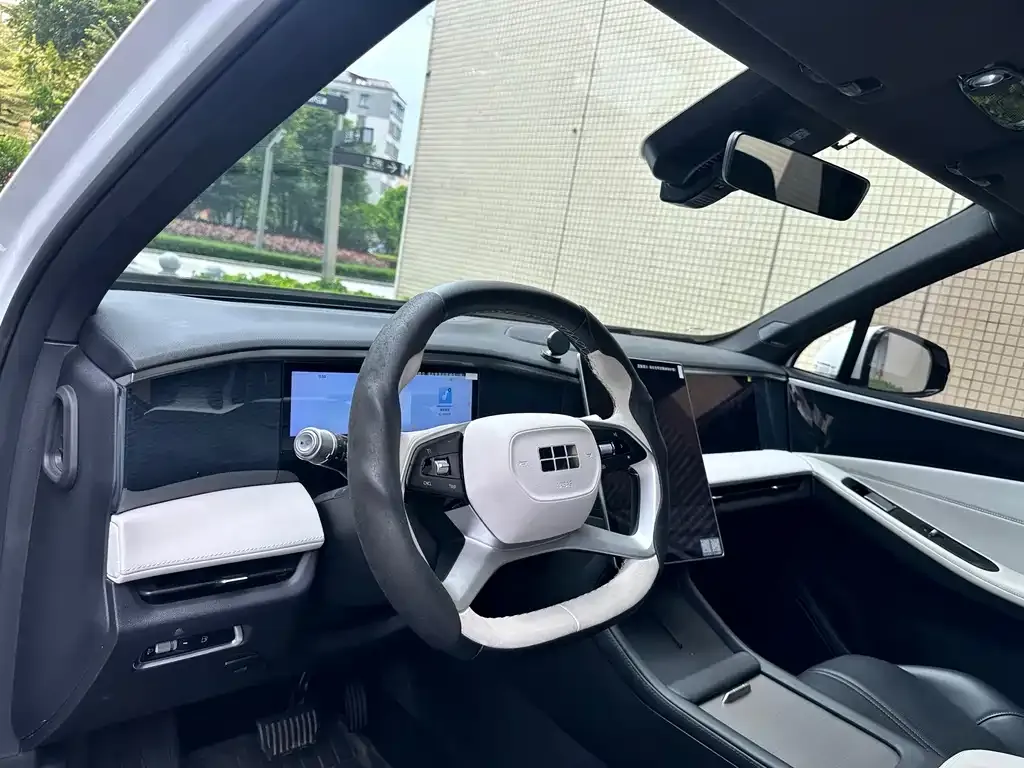 Geely Galaxy L7 — фото 3