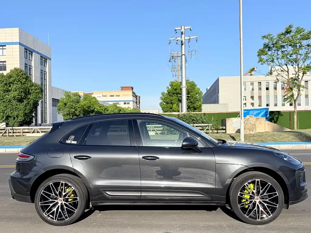 Porsche Macan — фото 8