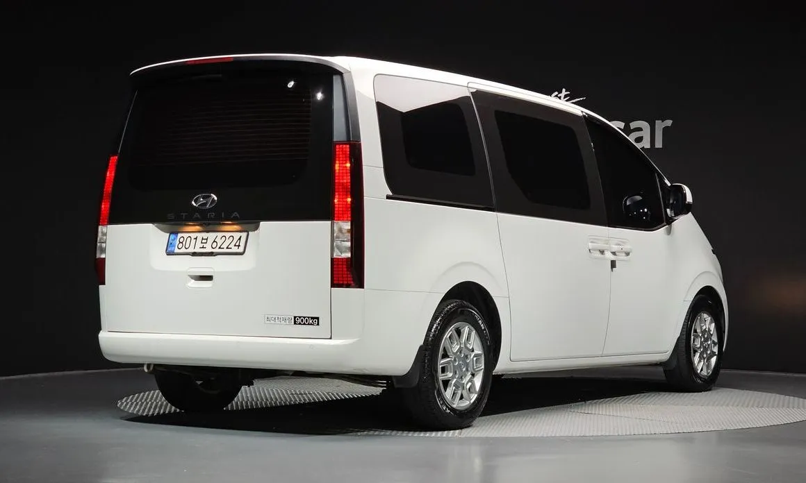 Hyundai Staria — фото 6