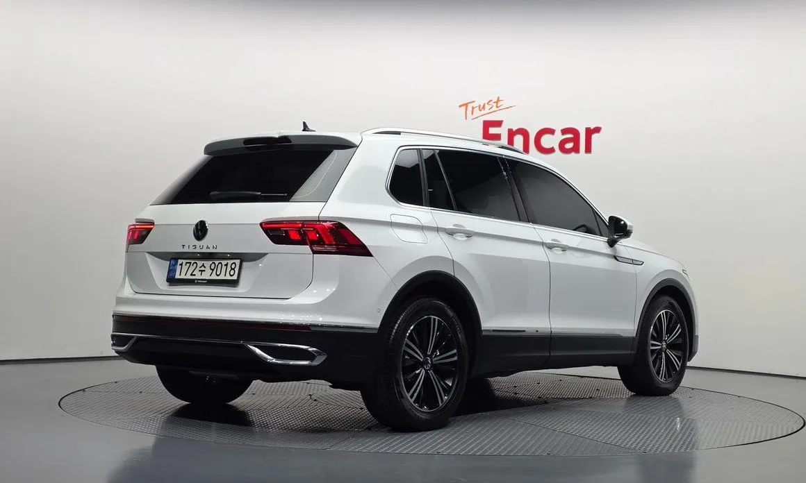 Volkswagen Tiguan — фото 2