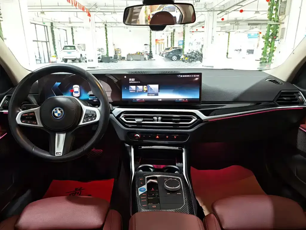 BMW i3 — фото 9