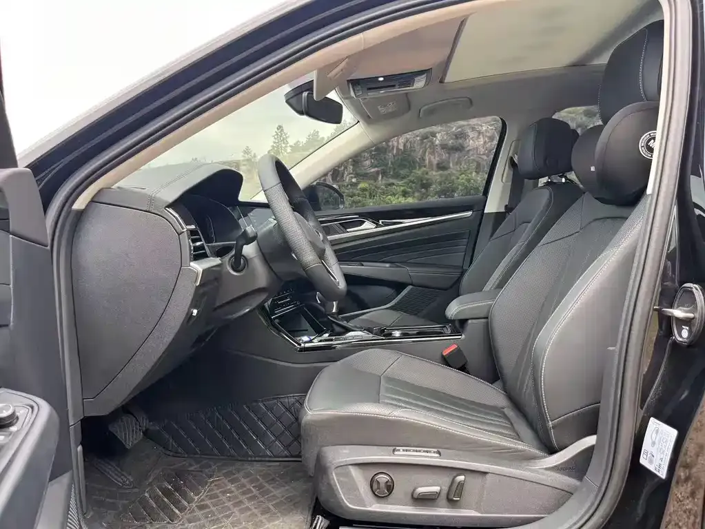 Volkswagen Passat — фото 2