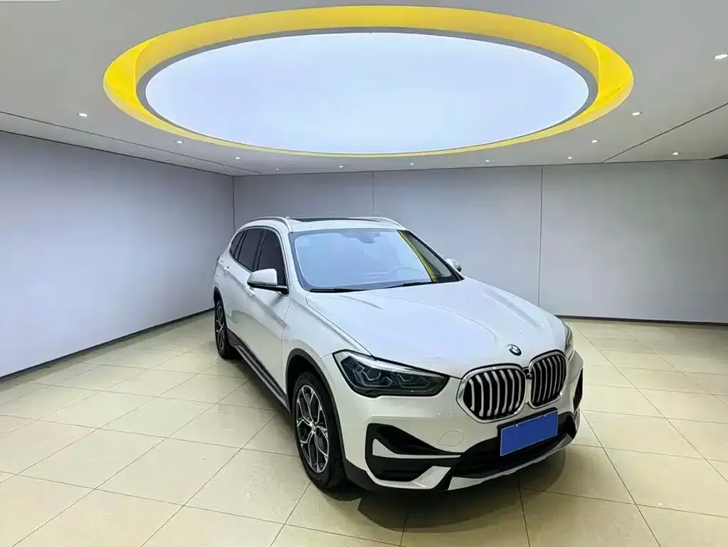 BMW X1 — фото 2