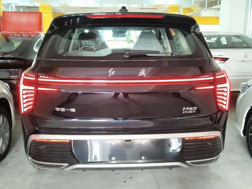 Hongqi HS3 PHEV — фото 2