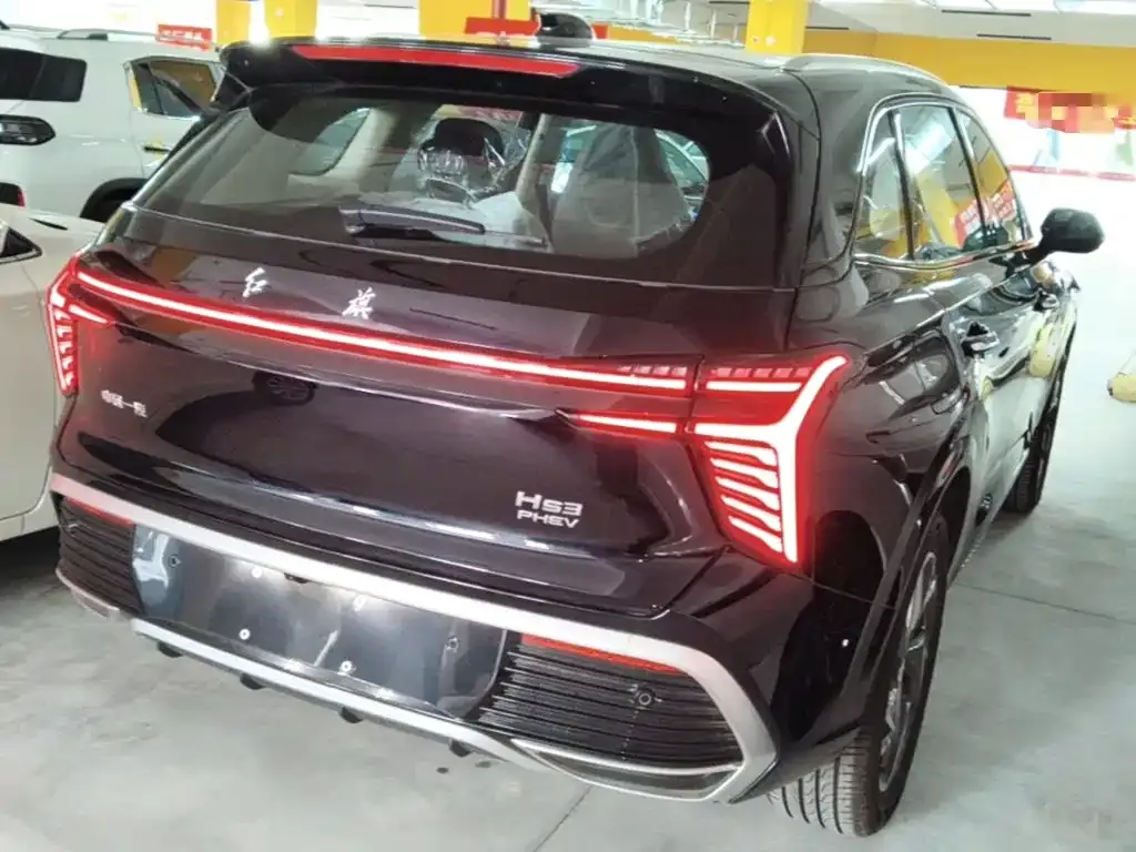 Hongqi HS3 PHEV — фото 6