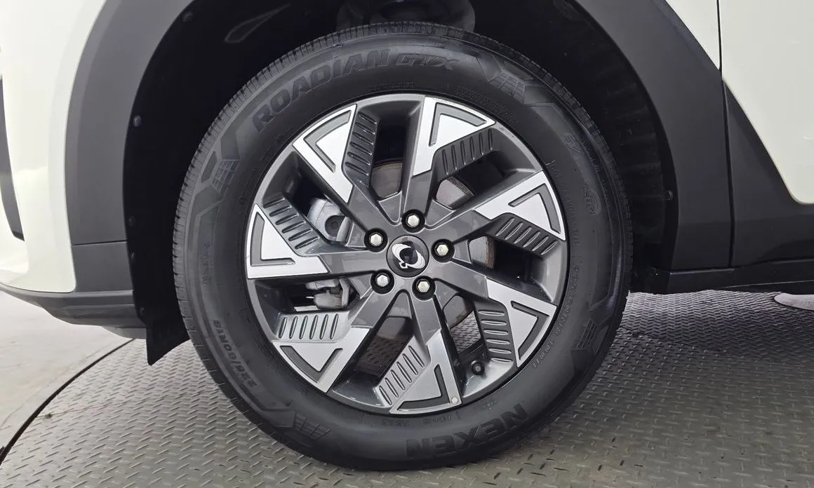 KG Mobility (Ssangyong) Torres — фото 10