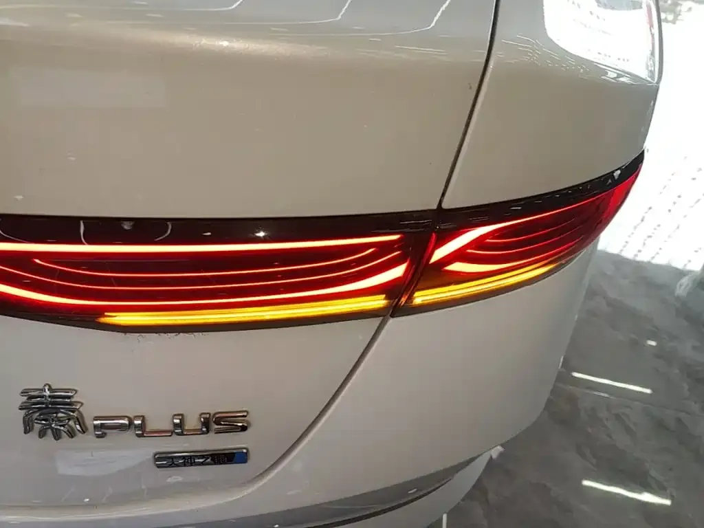 BYD Qin PLUS — фото 8