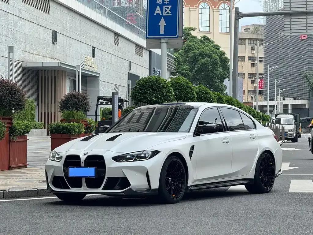 BMW M3 — фото 1