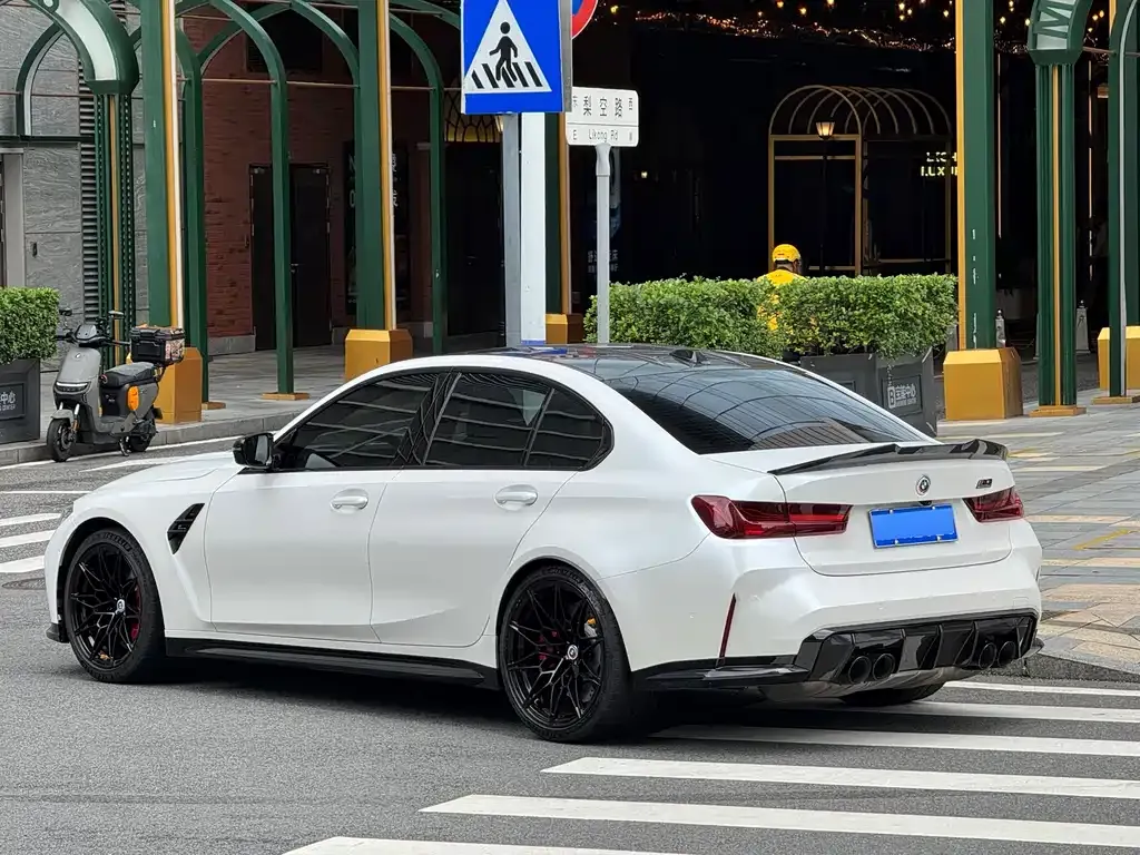 BMW M3 — фото 10
