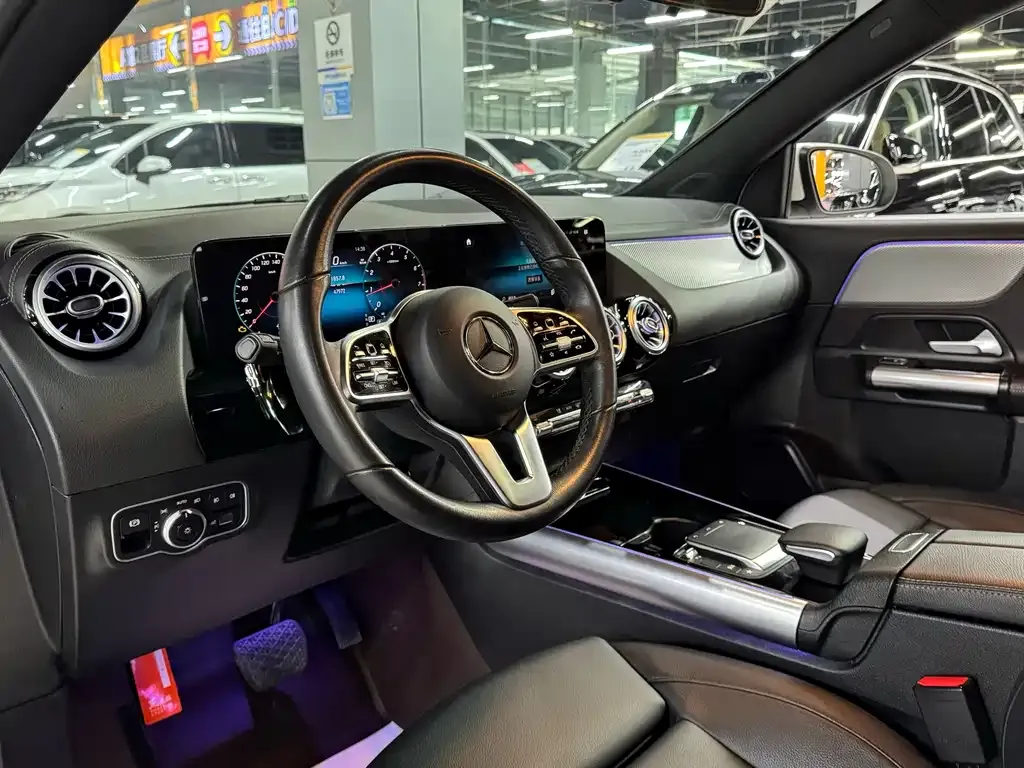 Mercedes-Benz GLA — фото 5