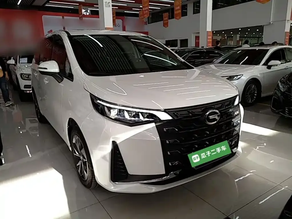 GAC Motor Trumpchi M6 — фото 10