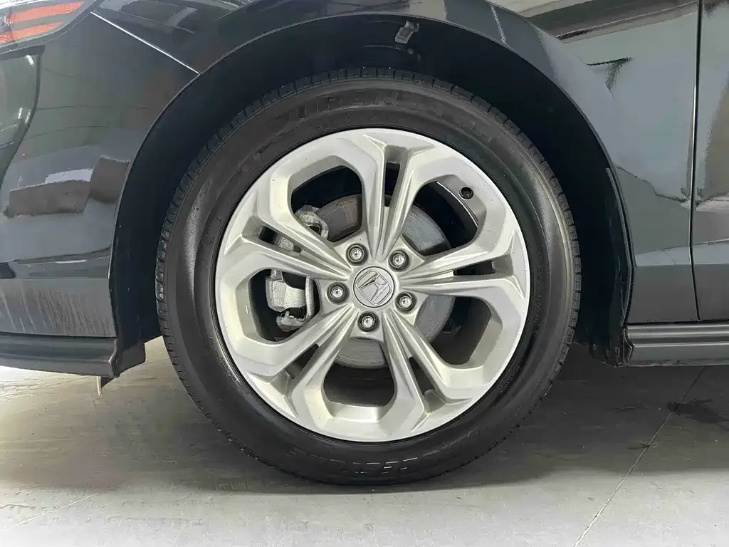 Honda Accord — фото 6