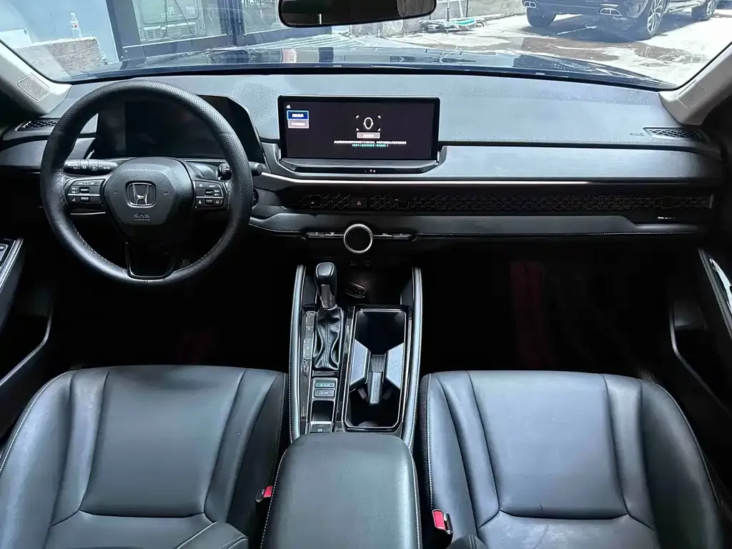 Honda Accord — фото 5