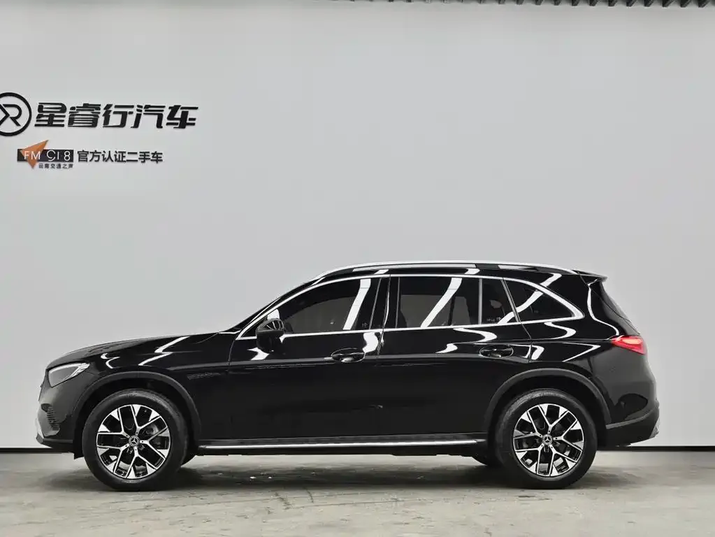 Mercedes-Benz GLC — фото 9