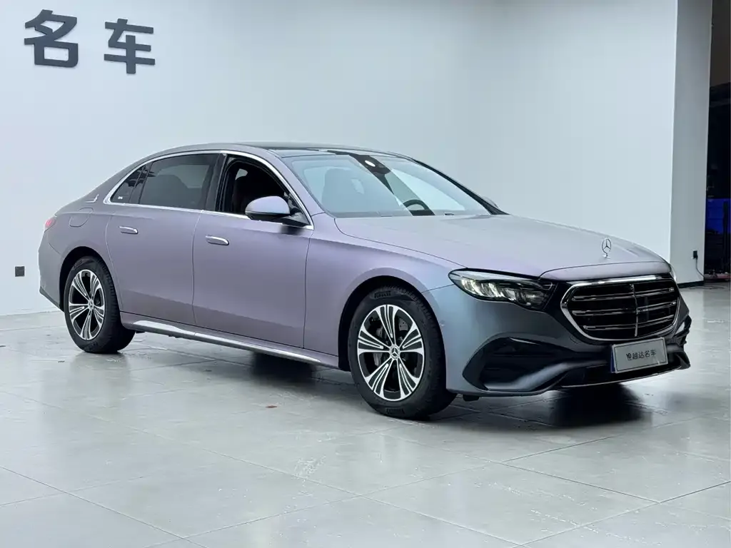 Mercedes-Benz E-Class — фото 6