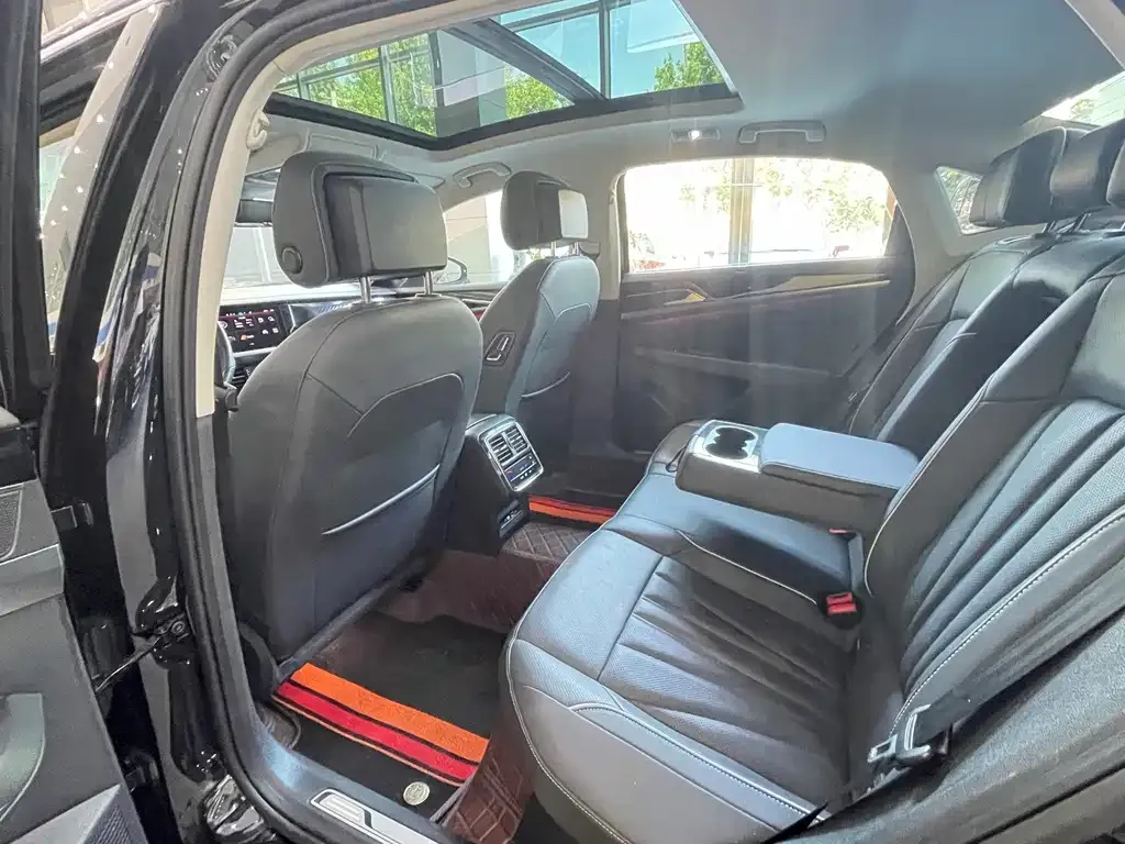 Volkswagen Passat — фото 2