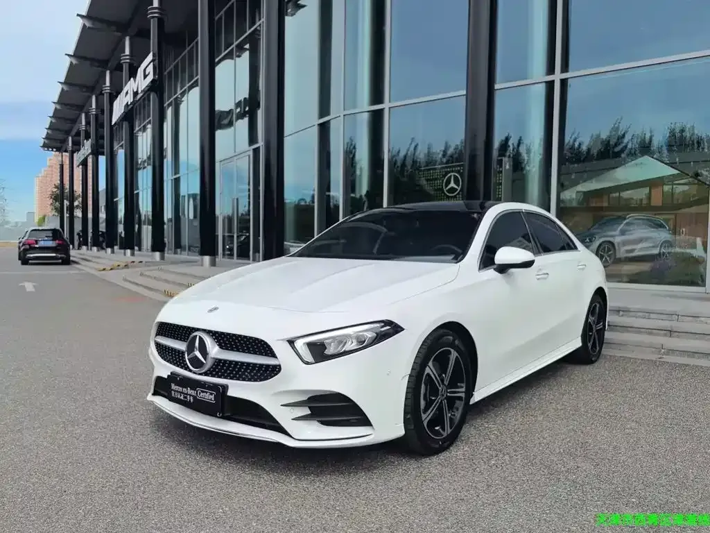 Mercedes-Benz A-Class — фото 1