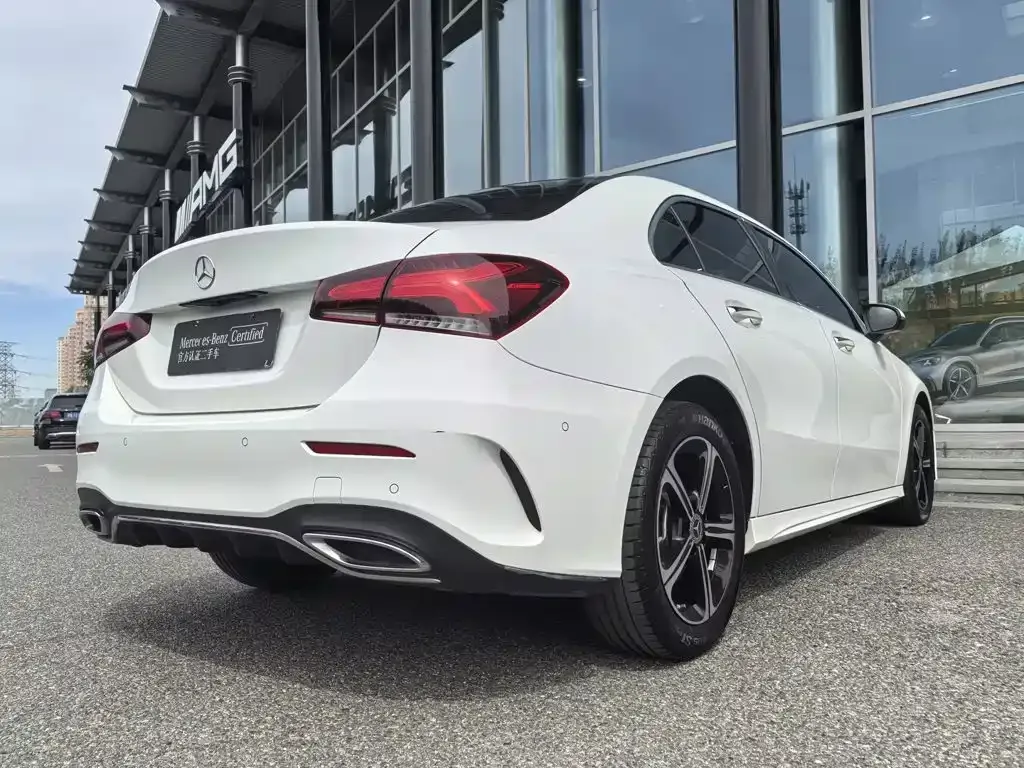 Mercedes-Benz A-Class — фото 8