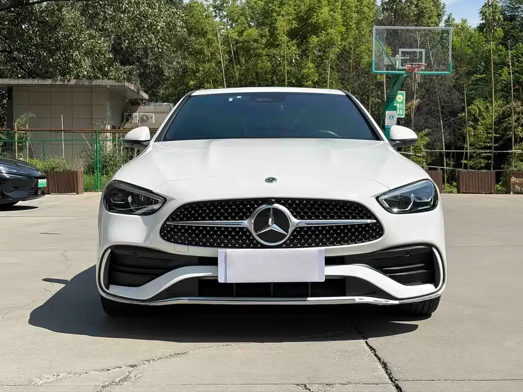 Mercedes-Benz C-Class — фото 10