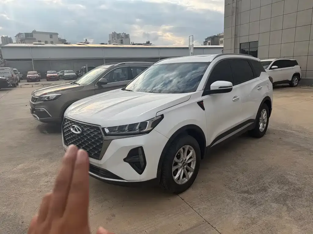 Chery Tiggo 7 PLUS — фото 1