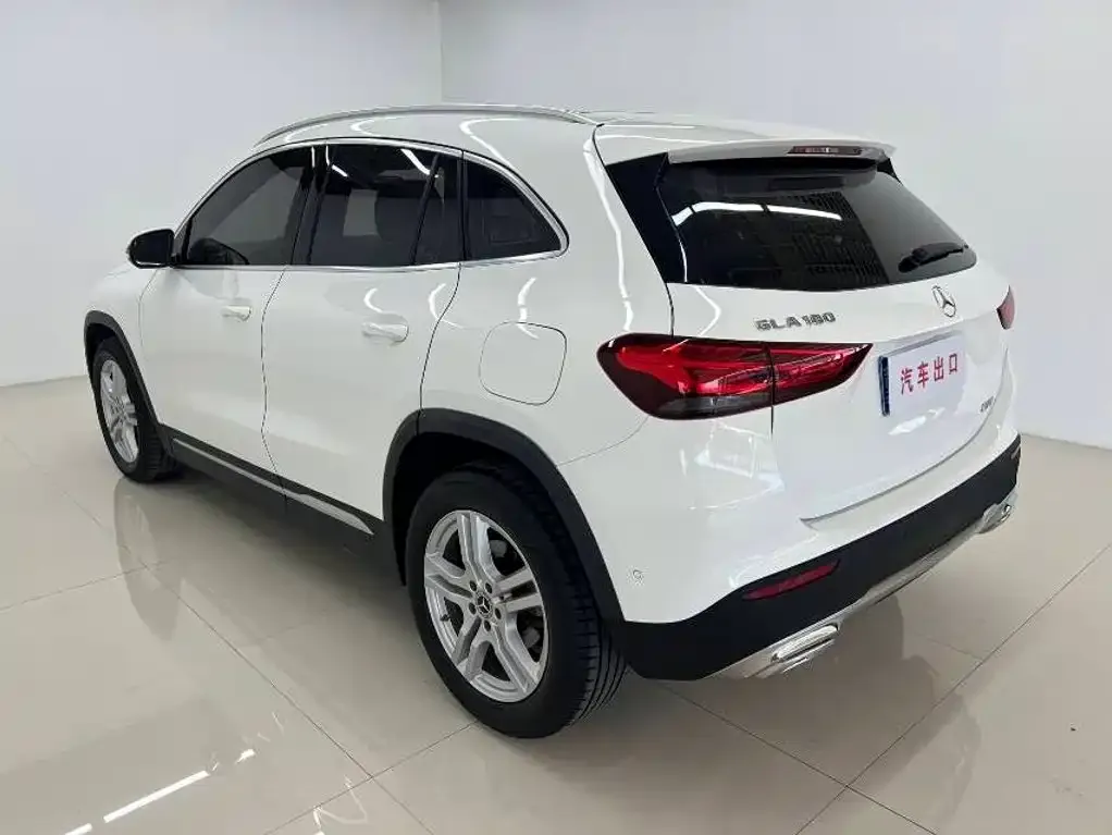 Mercedes-Benz GLA — фото 5