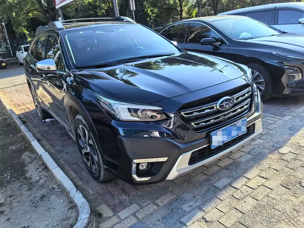 Subaru Outback — фото 4