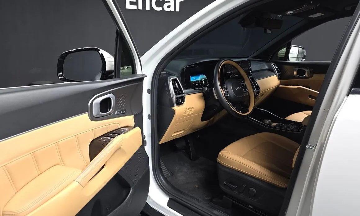 Kia Sorento — фото 10