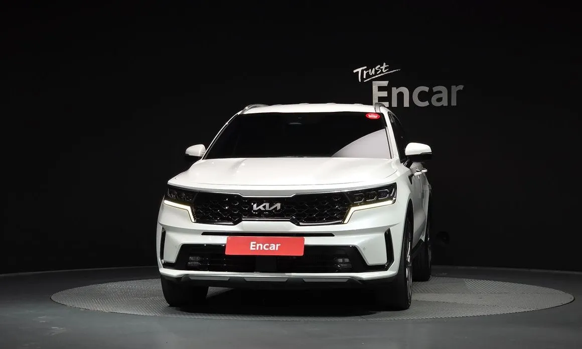 Kia Sorento — фото 9