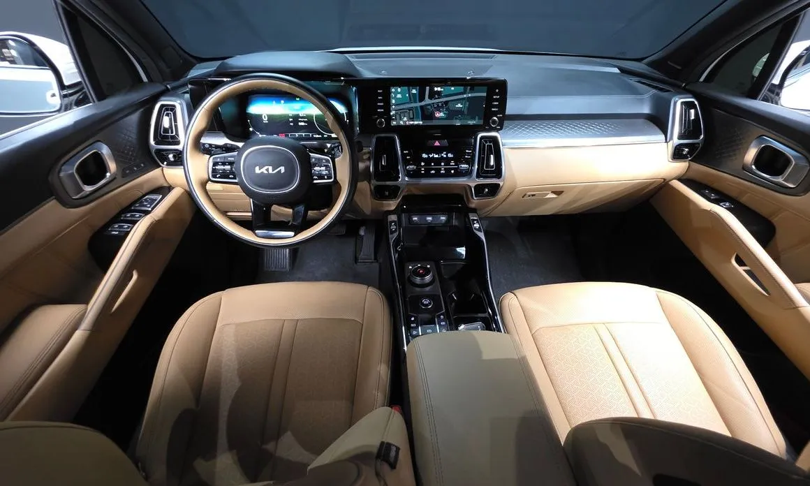 Kia Sorento — фото 8