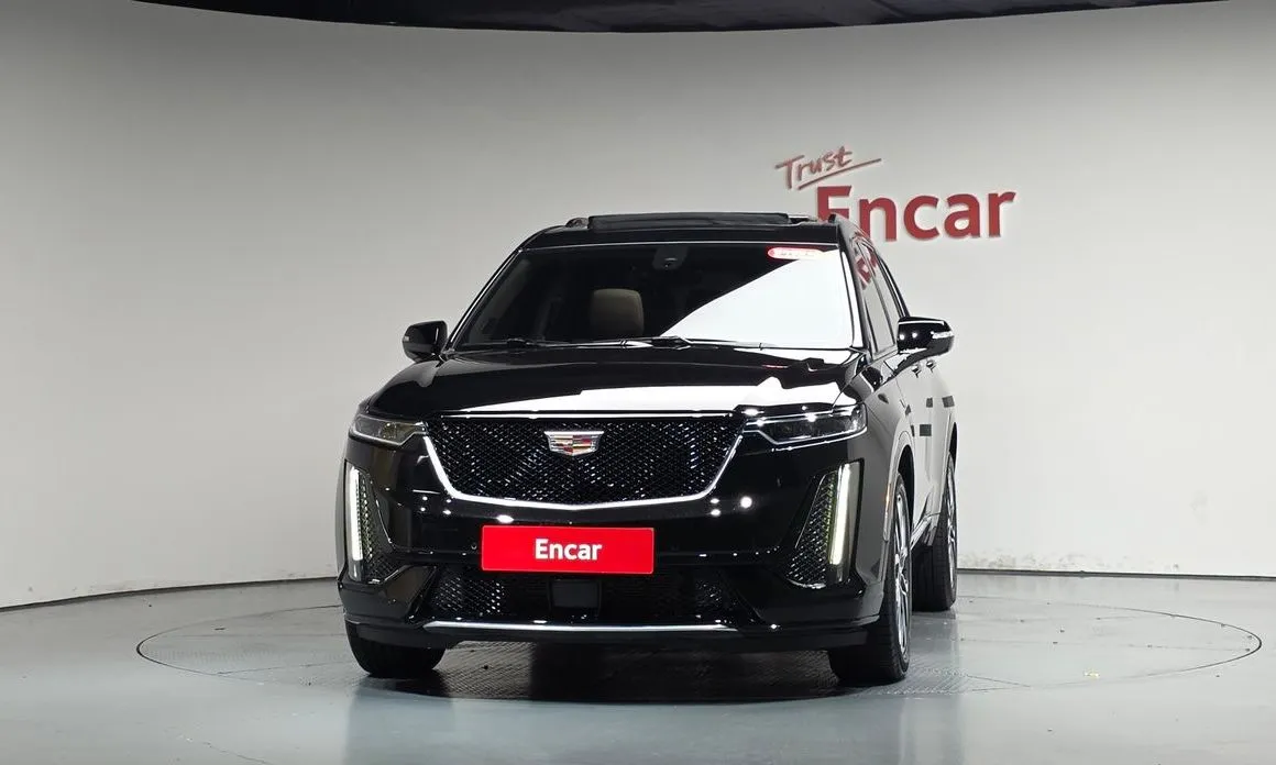 Cadillac XT6 — фото 2
