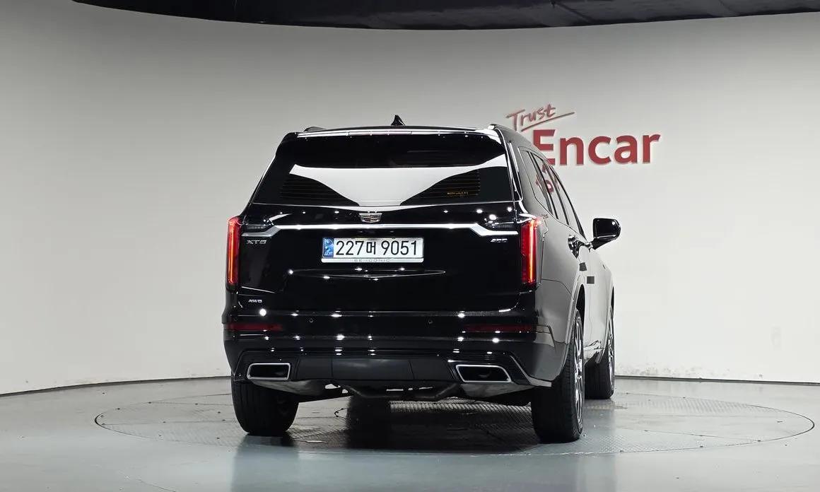 Cadillac XT6 — фото 3