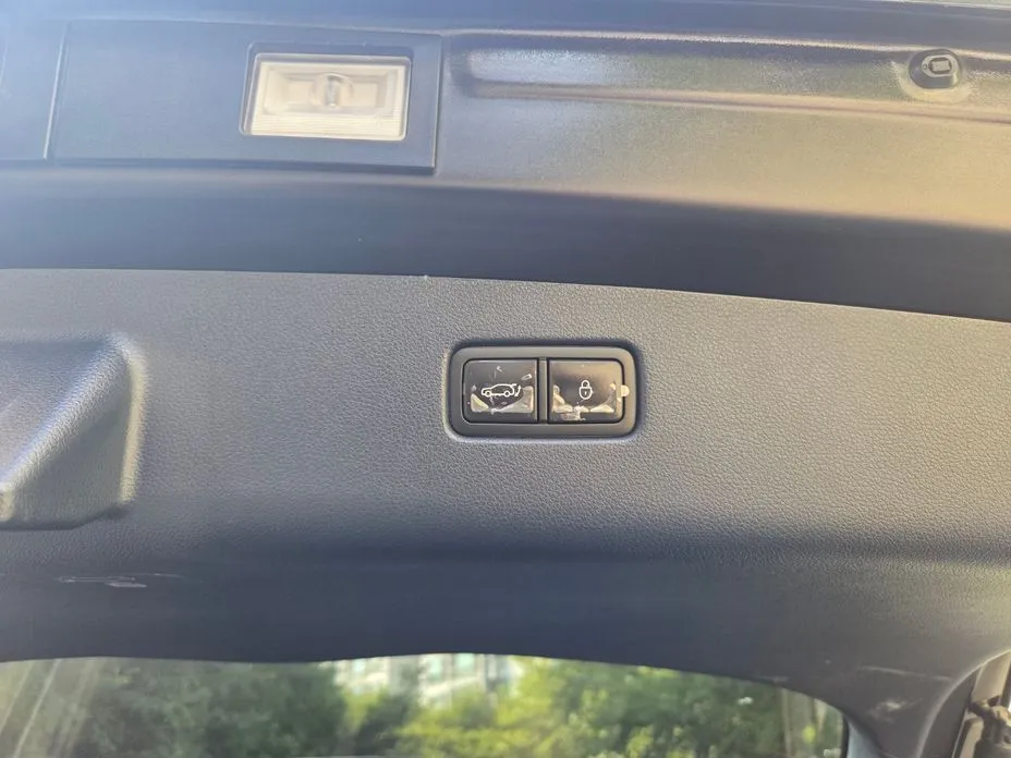 Genesis GV70 — фото 10
