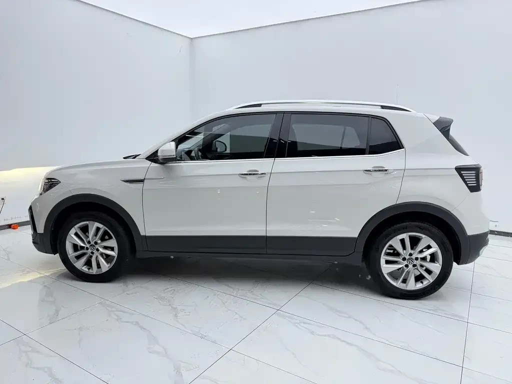Volkswagen T-Cross — фото 4