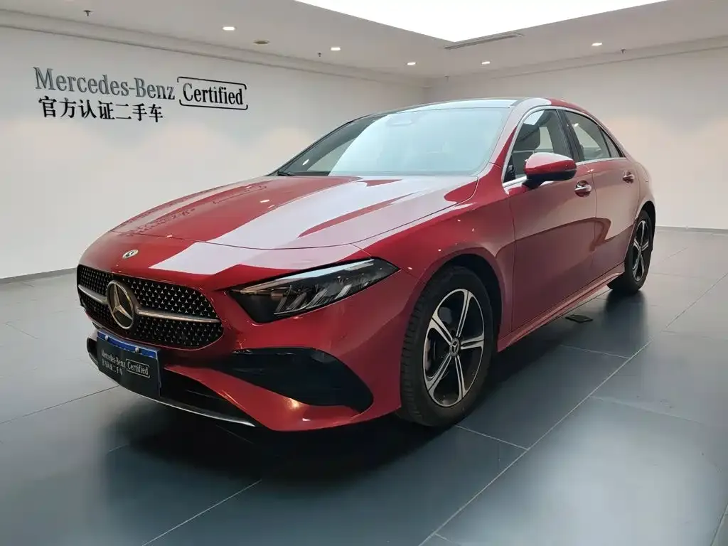Mercedes-Benz A-Class — фото 1