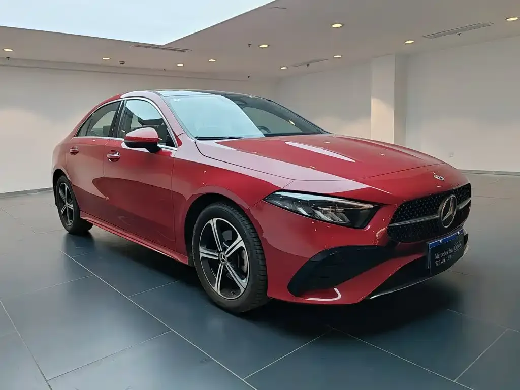 Mercedes-Benz A-Class — фото 5