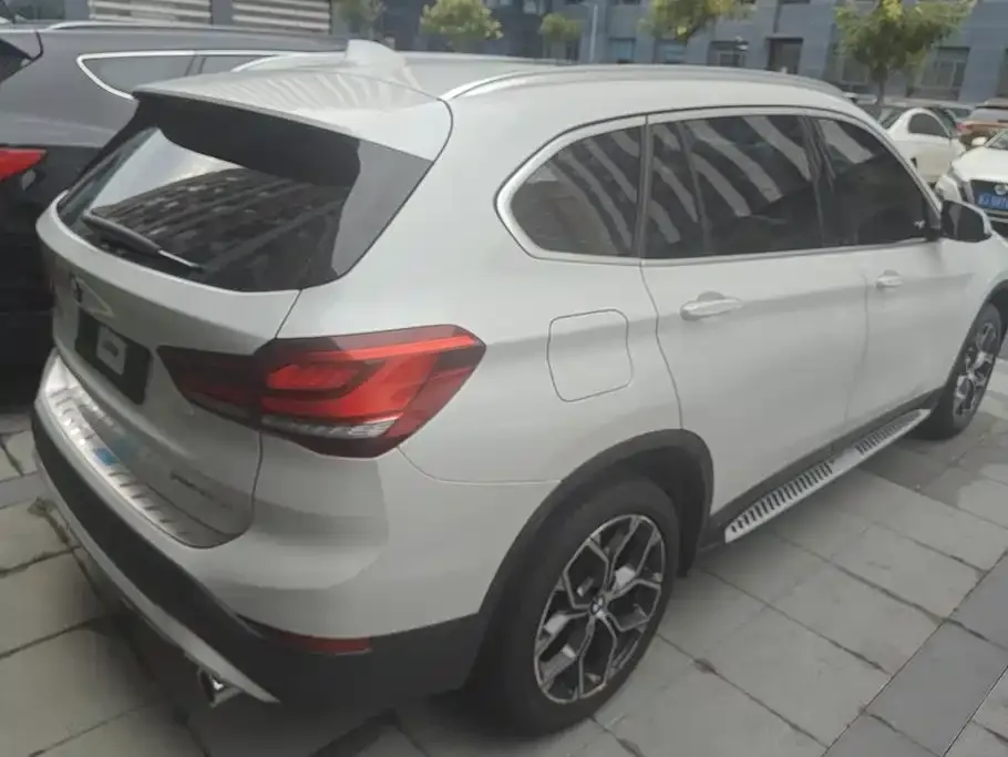 BMW X1 — фото 2