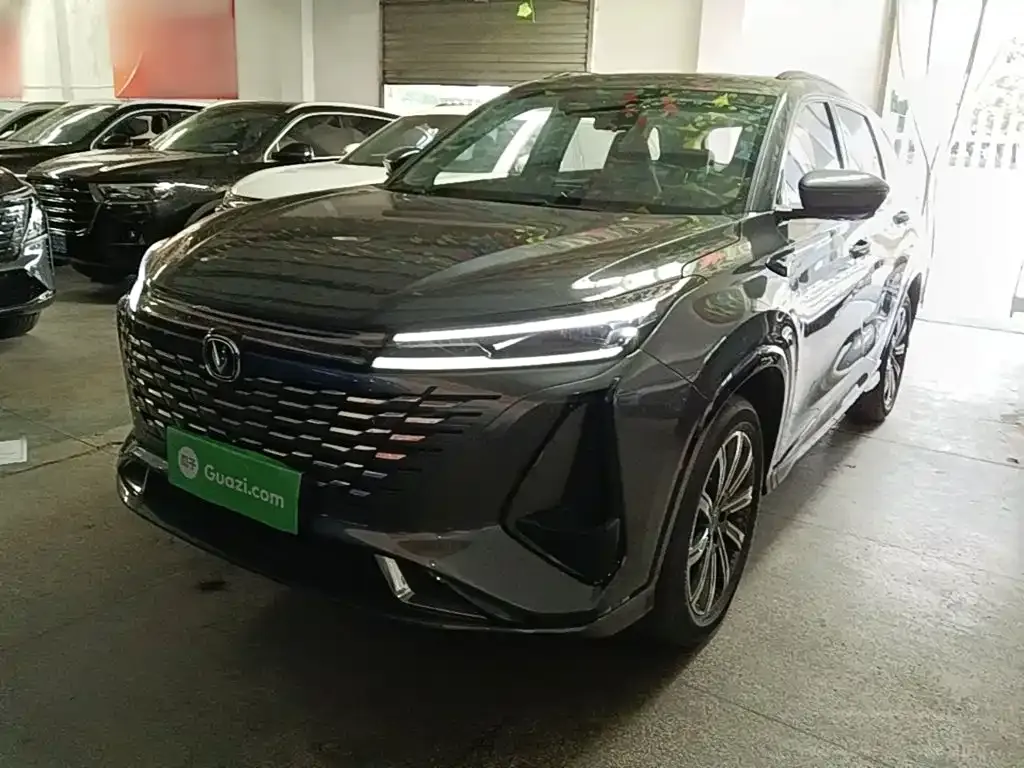 Changan CS75 PLUS — фото 9