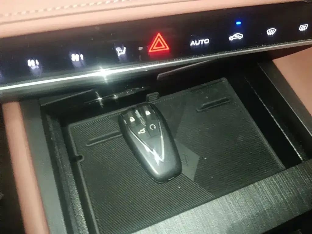 Changan CS75 PLUS — фото 2