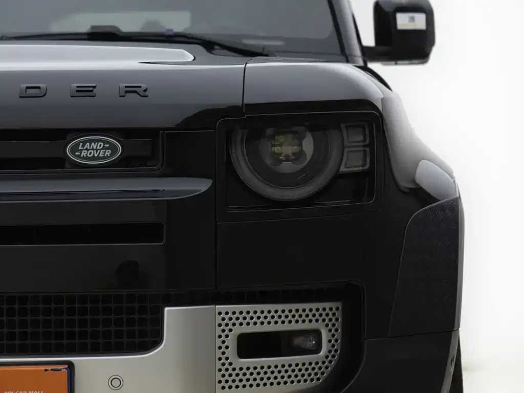 Land Rover Defender — фото 8
