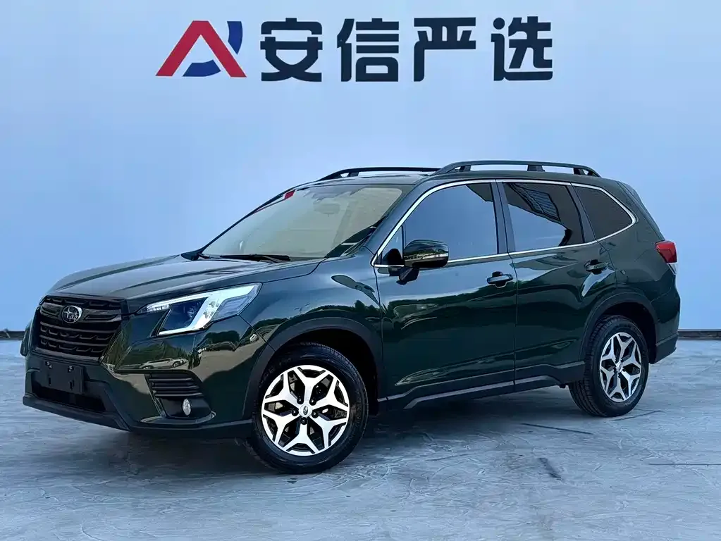 Subaru Forester — фото 1