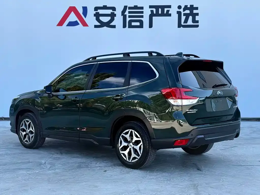 Subaru Forester — фото 3