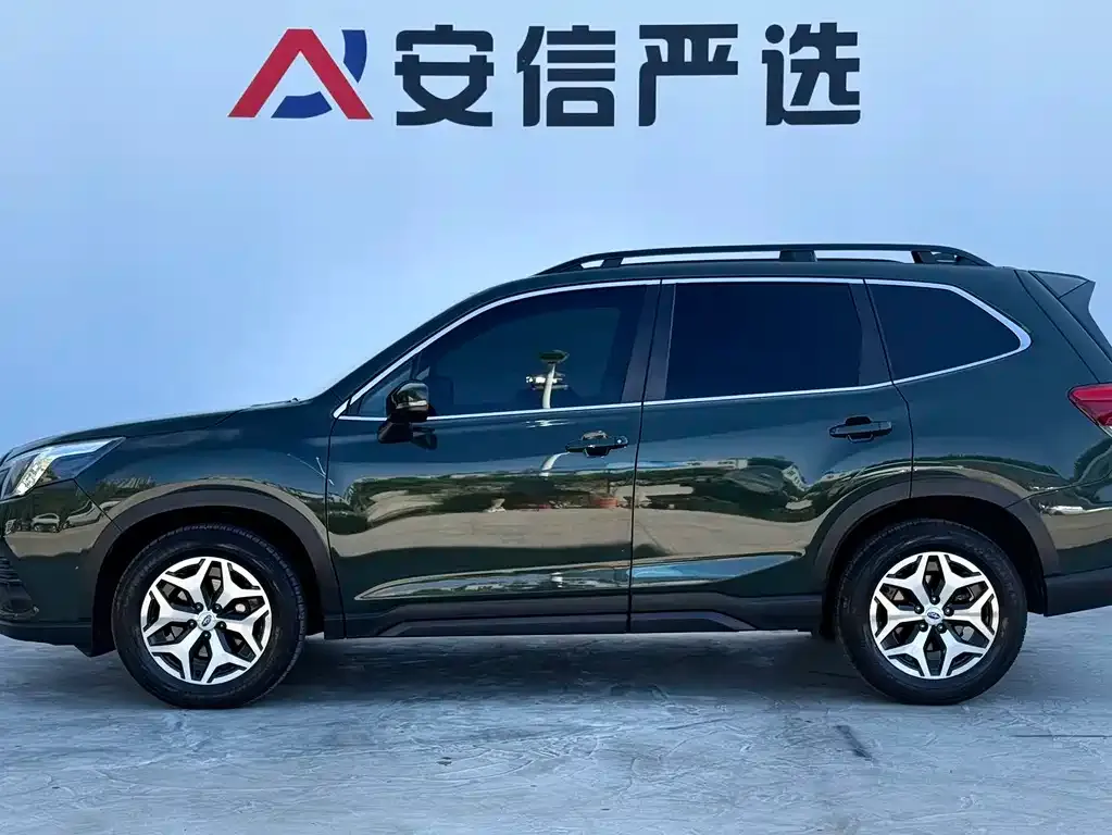 Subaru Forester — фото 9